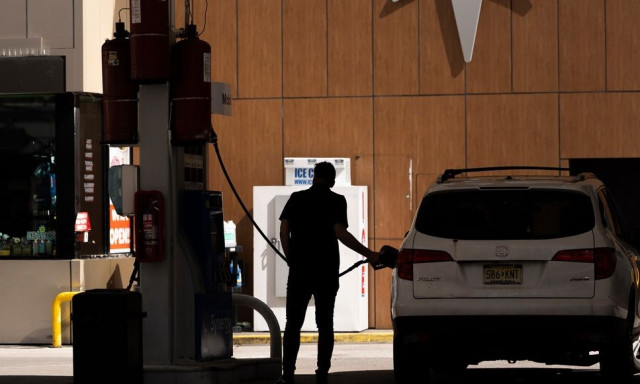 Ο πλανήτης «στενάζει» από την έλλειψη καυσίμων: Πώς θωρακίζονται 15 χώρες