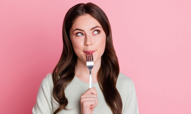 Οι 13 αιτίες της μεταλλικής γεύσης στο στόμα