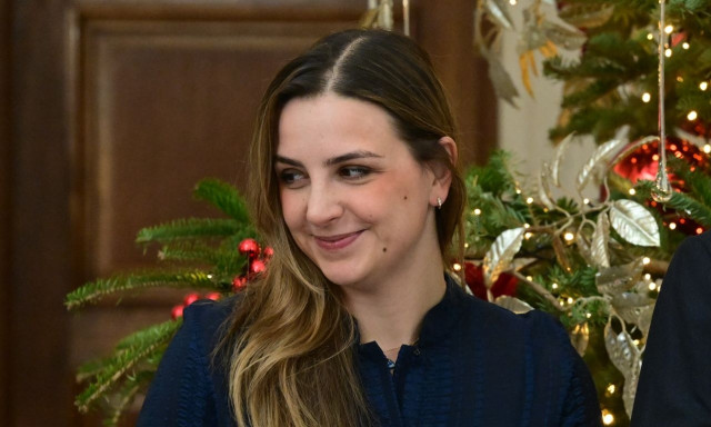 Σοφία Μητσοτάκη: Δημοσίευσε το boarding pass απαντώντας σε fake news - Τέλος στην αθλιότητα