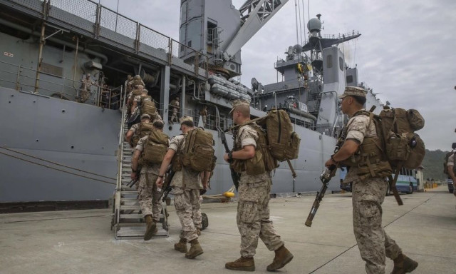Αυξάνουν την πίεση στο Ιράν οι ΗΠΑ: Στέλνουν 2.500 πεζοναύτες στη Μέση Ανατολή
