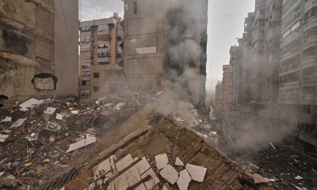 Liveblog: Αμερικάνικα B-52 σφυροκοπούν το Ιράν - «Καλά στην υγεία του» ο Χαμενεΐ, λέει ο Αραγτσί