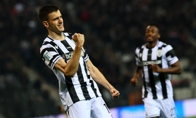 ΠΑΟΚ - Λεβαδειακός 3-0: Έπαιξε για μια ώρα και «έπιασε» τον Ολυμπιακό