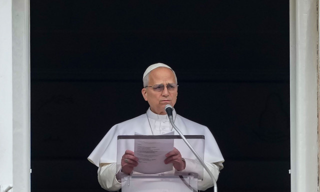 «Κάντε ανακωχή!»: Έκκληση του πάπα Λέοντα να τερματιστεί ο πόλεμος στη Μέση Ανατολή