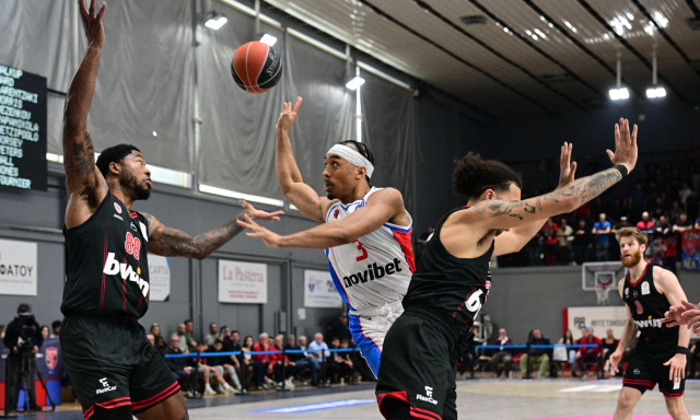 Πανιώνιος - Ολυμπιακός 71-79: Πέρασε δύσκολα από τη Γλυφάδα