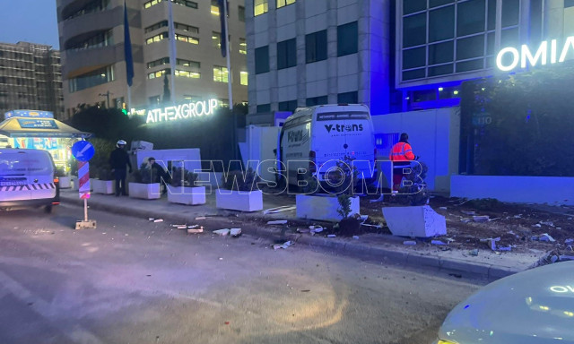 Τροχαίο στη Λεωφόρο Αθηνών - Ένας τραυματίας