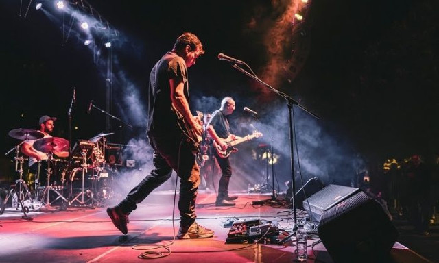 Ο Γιώργος Καρράς live στο ΕΞΑ στις 27 Μαρτίου με νέες κυκλοφορίες και special guests Vina kai Johny