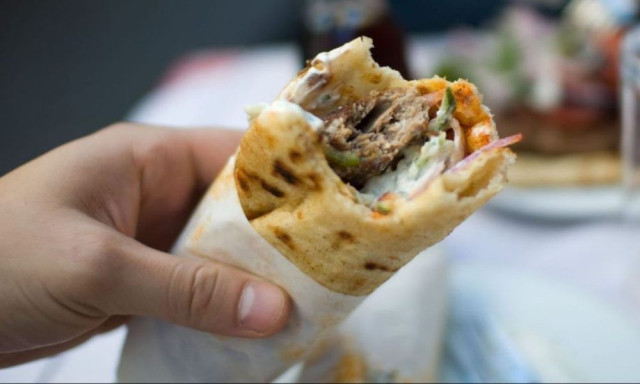 Σε αυτόν τον νομό της Κρήτης το σουβλάκι έφτασε στα 6 ευρώ