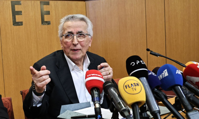 Παναγόπουλος μετά τις πληροφορίες ότι δεν δήλωσε πάνω από 3 εκατ. ευρώ: Στημένη υπόθεση