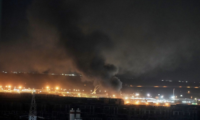 Liveblog: Ολονύχτιες εκρήξεις στη Μέση Ανατολή – Ο Τραμπ πιέζει το NATO για τα Στενά του Ορμούζ