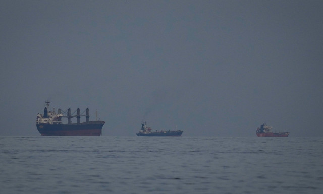 Στενά του Ορμούζ: Σε ποιες χώρες επιτρέπει το Ιράν τη διέλευση των πλοίων τους