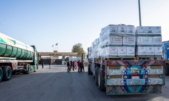 Ουρές από φορτηγά στα σύνορα Σαουδικής Αραβίας - Κουβέιτ - Με δυσκολία οι προμήθειες