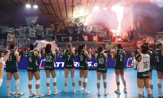 «Κερδίζεις, χάνεις ΠΑΟ δεν πειράζει»: Τρομερή αποθέωση για τα «φίνα κορίτσια» (βίντεο)