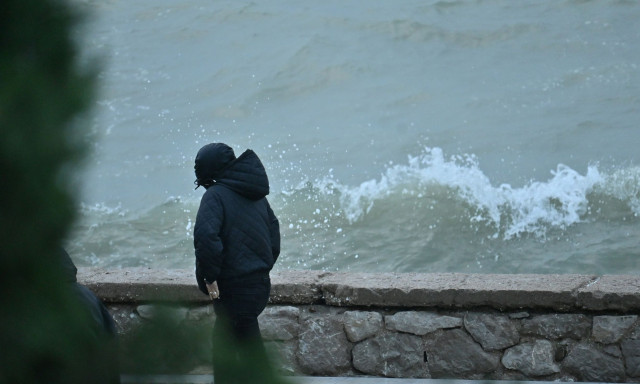 Καιρός - Κολυδάς: «Φυσάει βοριάς από τον νοτιά», το τραγούδι και το μετεωρολογικό φαινόμενο