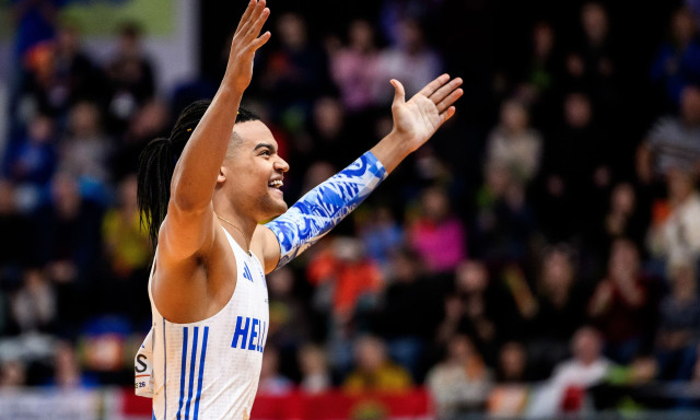 Παγκόσμιο Πρωτάθλημα Κλειστού Στίβου: «Ασημένιος» ο Εμμανουήλ Καραλής με 6,05μ.