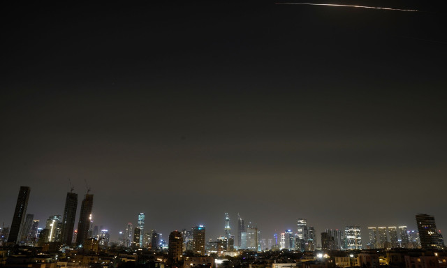 Liveblog: Τρεις εβδομάδες πολέμου στη Μέση Ανατολή - Πυραυλικές επιθέσεις «εκτός ελέγχου»