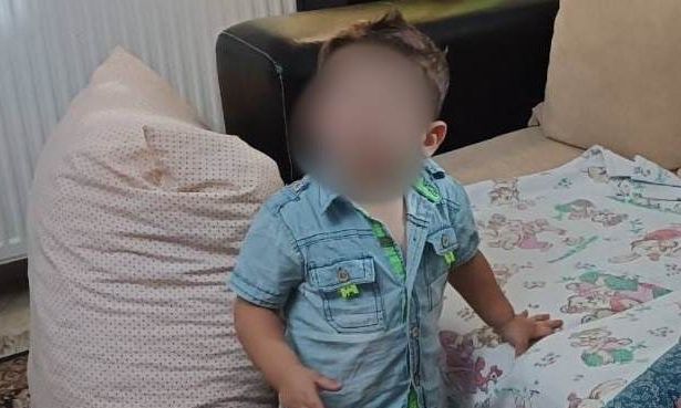 Θάνατος 3χρονου Άγγελου: Βιντεοσκοπούσαν τα «βασανιστήριά» του - Ανατριχιάζουν οι νέες αποκαλύψεις