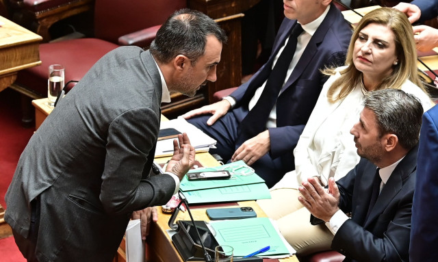 Εβδομάδα εξελίξεων στην Κεντροαριστερά: Στην τελική ευθεία για το Συνέδριο το ΠΑΣΟΚ