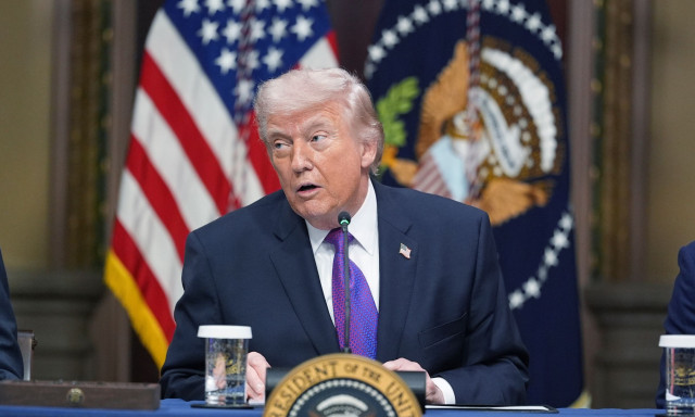 Νέα δήλωση Τραμπ: Το τελεσίγραφο στο Ιράν θα «λειτουργήσει πολύ καλά»