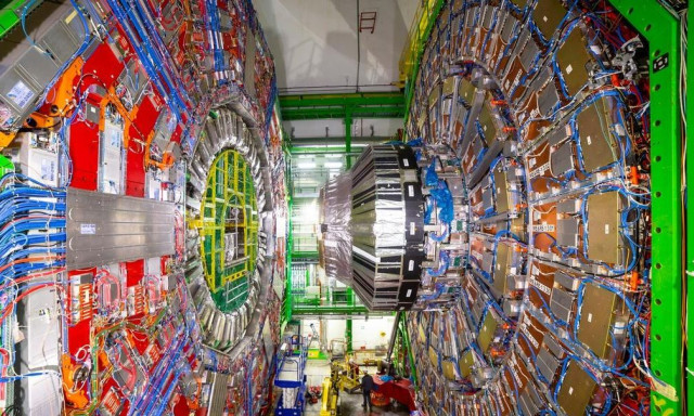 Το CERN ανακοινώνει την ανακάλυψη ενός νέου σωματιδίου