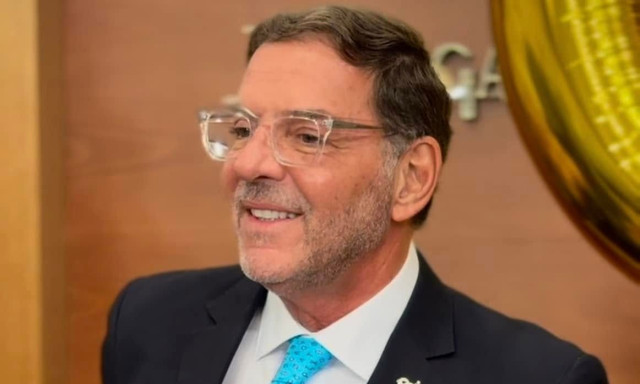 Γιώργος Τσαγκαράκης: Απολογείται ο γνωστός γκαλερίστας - Για ποια αδικήματα κατηγορείται