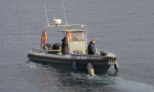 Λιμανάκια Βουλιαγμένης: Διεκόπη η επιχείρηση εντοπισμού του δύτη σε πηγάδι βάθους 28 μέτρων