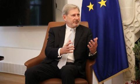 Γιοχάνες Χαν: Παραιτήθηκε ο ειδικός απεσταλμένος της ΕΕ για την Κύπρο