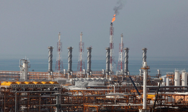 Πετρέλαιο: Πάνω από τα 110 δολάρια η τιμή του Brent στον απόηχο του τελεσιγράφου Τραμπ στο Ιράν