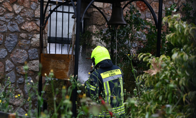 Hellenic Train: Καθυστερήσεις και διακοπές δρομολογίων λόγω της πυρκαγιάς σε εκκλησία στη Λιοσίων