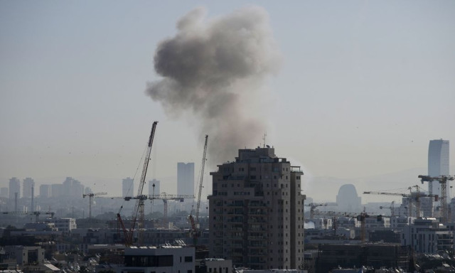 Ιράν: Ο υπουργός Ενέργειας λέει ότι οι σταθμοί παραγωγής ενέργειας μπορούν να ανοικοδομηθούν γρήγορα