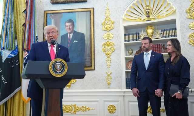 Τραμπ: «Μιλάμε με τα σωστά άτομα στο Ιράν για να κλείσει συμφωνία- Συμφώνησαν να μην έχουν πυρηνικά»