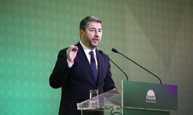 Ανδρουλάκης: Πολιτική αλλαγή δε γίνεται με τη ΝΔ σε οποιονδήποτε κυβερνητικό ρόλο