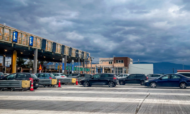 ΕΛΑΣ: Σε ισχύ τα αυξημένα μέτρα οδικής ασφάλειας για την περίοδο εορτασμού της 25ης Μαρτίου