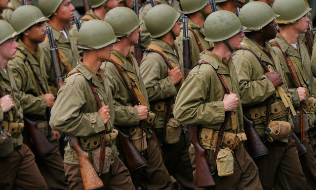 Reuters: Το Πεντάγωνο αναμένεται να στείλει χιλιάδες ακόμη στρατιώτες στη Μέση Ανατολή