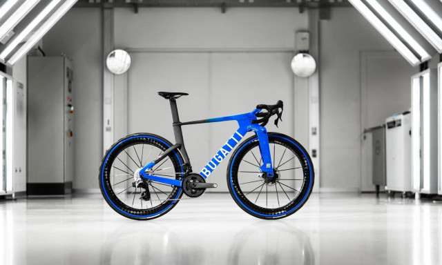 Η Bugatti περνά και στα ποδήλατα με το Factor One