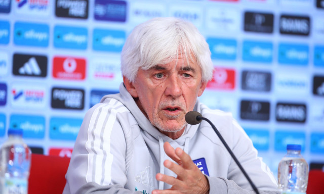 Εθνική Ελλάδας: «Έχω παιδιά με ταλέντο, αλλά… – Αφήνει κενό ο Μάνταλος» | Οι δηλώσεις Γιοβάνοβιτς