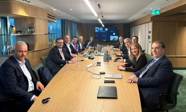 Συμφωνία μεταξύ Διαχειριστών και Ευρωπαϊκής Επιτροπής για τον Κάθετο Διάδρομο