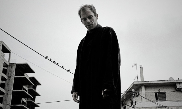 Δημοτικό Θέατρο Πειραιά: Διψάει τις Νύχτες – Ένα υπερβατικό νυχτερινό θέαμα μόνο για 3 παραστάσεις