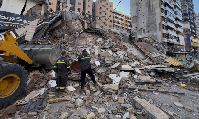 Λίβανος: Κηδεύτηκαν οι τρεις δημοσιογράφοι που σκοτώθηκαν σε ισραηλινή επιδρομή