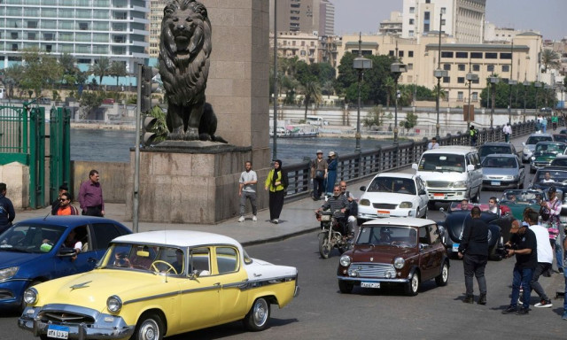 Η πόλη που δεν κοιμάται ποτέ πηγαίνει για ύπνο στις 21:00 - Αυστηρά μέτρα ελλείψει καυσίμων