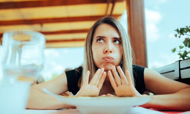 Γιατί μας κόβεται ξαφνικά η όρεξη όταν αρρωσταίνουμε