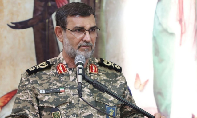 Ιράν: Επιβεβαίωσε τον θάνατο ναυάρχου - Βίντεο τον δείχνει να δίνει την εντολή να κλείσει το Ορμούζ