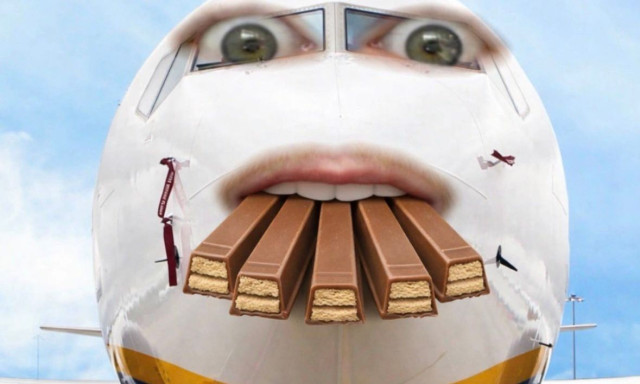 Απίστευτο «τρολάρισμα» της Ryanair για την κλοπή φορτηγού με 12 τόνους σοκολάτες Kit Kat