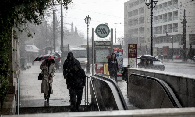Καταιγίδες και χιόνι στα ορεινά φέρνει η κακοκαιρία Erminio – Οι οδηγίες της Πολιτικής Προστασίας