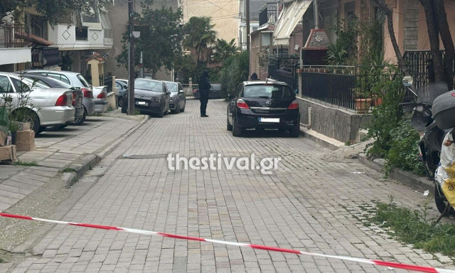 Θεσσαλονίκη: Ασφυκτικό θάνατο «βλέπουν» οι Αρχές για την 59χρονη - Αναζητούν απαντήσεις στο κινητό