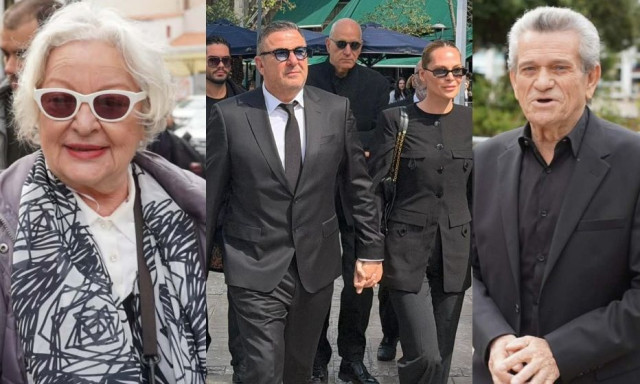 Κηδεία Μαρινέλλας: Σύσσωμος ο καλλιτεχνικός κόσμος στο λαϊκό προσκύνημα