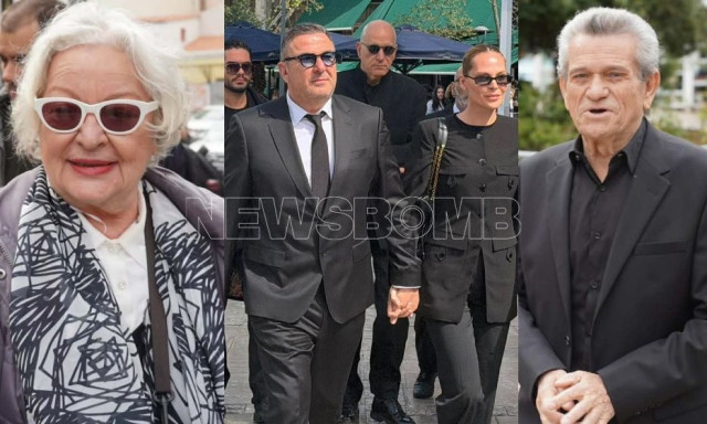 Κηδεία Μαρινέλλας: Σύσσωμος ο καλλιτεχνικός κόσμος στο λαϊκό προσκύνημα