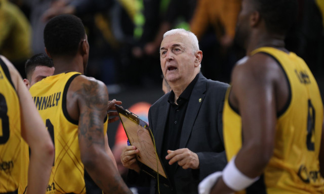 Ντράγκαν Σάκοτα ΑΕΚ