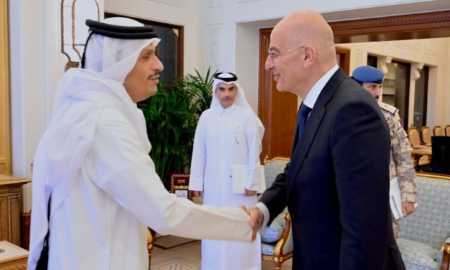 Dendias visits Saudi Arabia