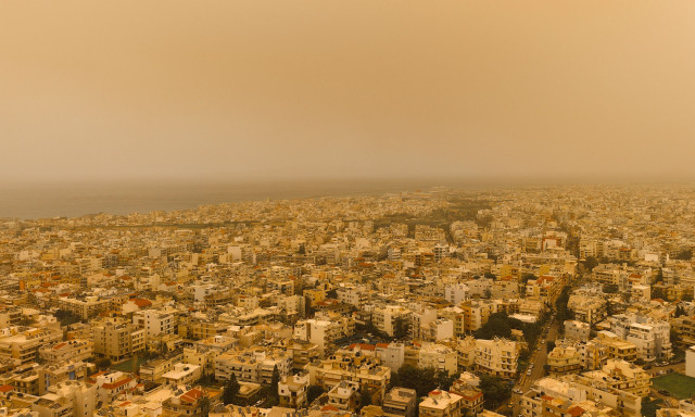 Αφρικανική σκόνη: Μέτρα προστασίας και οδηγίες για την προφύλαξη των πολιτών