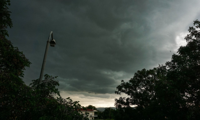 Κακοκαιρία Erminio: Ήχησε το 112 στα Τρίκαλα